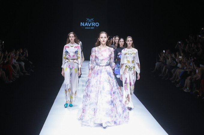 The Ukrainian brand is conquering China:  The costume designer of the animated film “Mavka. The Forest Song” presented her new collection at the Fashion Week in China
